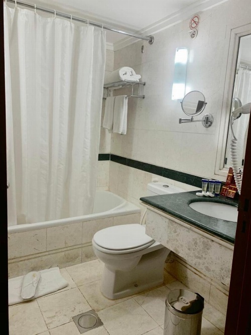 Retaj Al Bayt Suites image 5